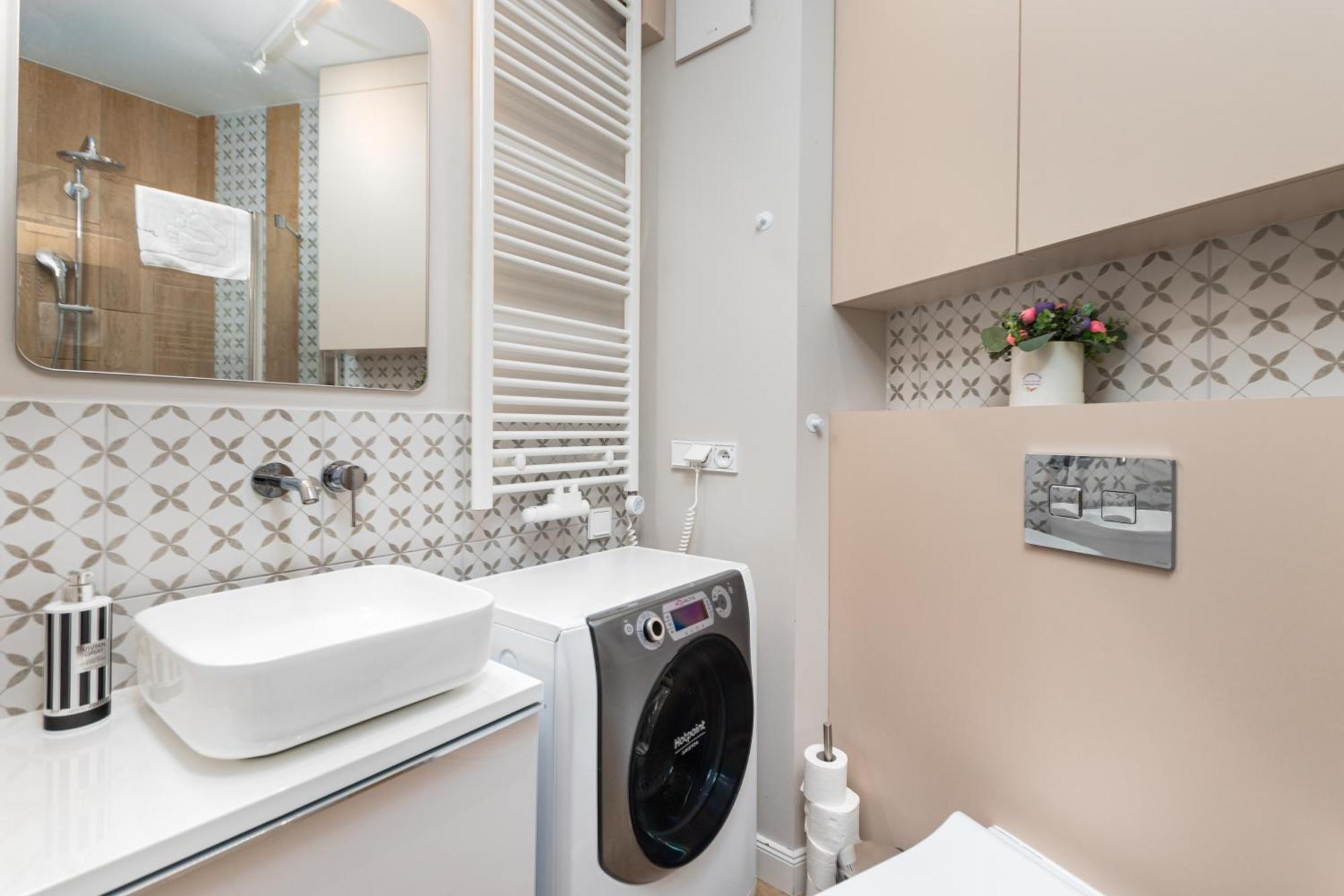 Apartament Solidarnosci By Your Freedom Warschau Buitenkant foto
